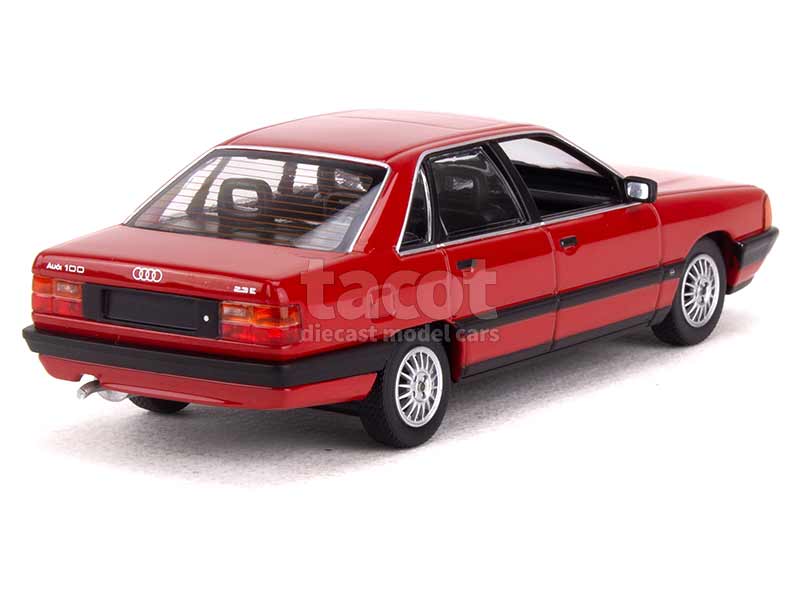 93233 Audi 100 1990