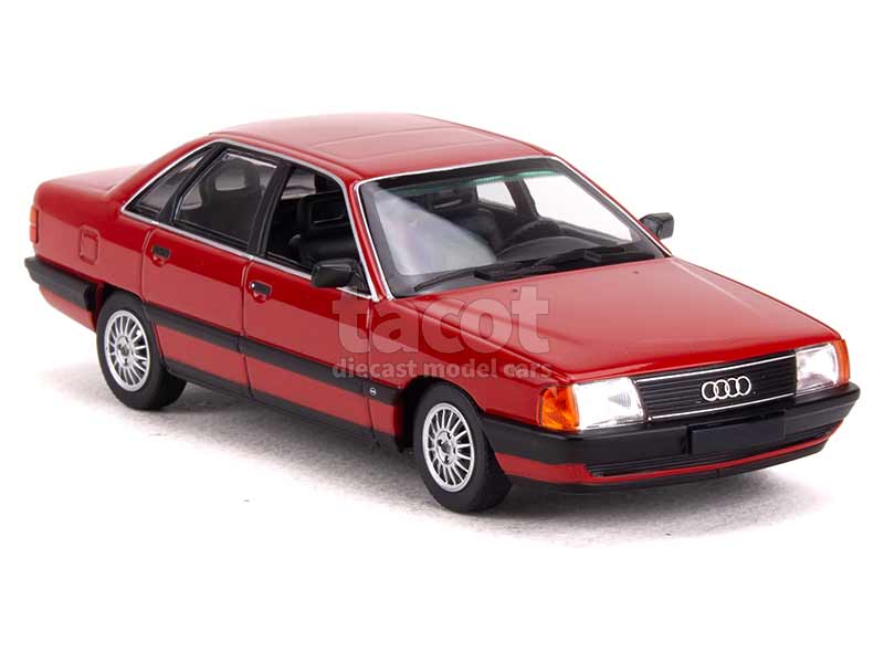 93233 Audi 100 1990