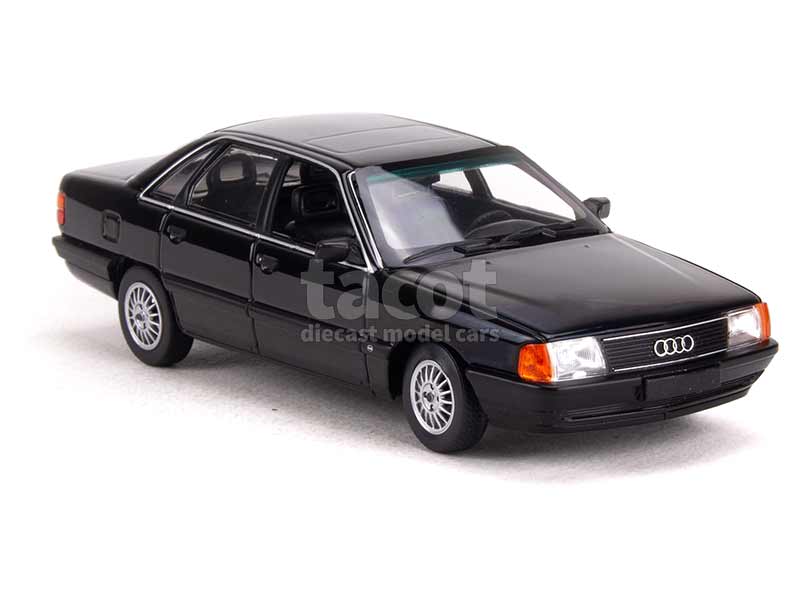 93234 Audi 100 1990