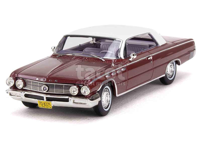 Oldsmobile 98 Holiday 1961 red (Goldvarg) 1:43