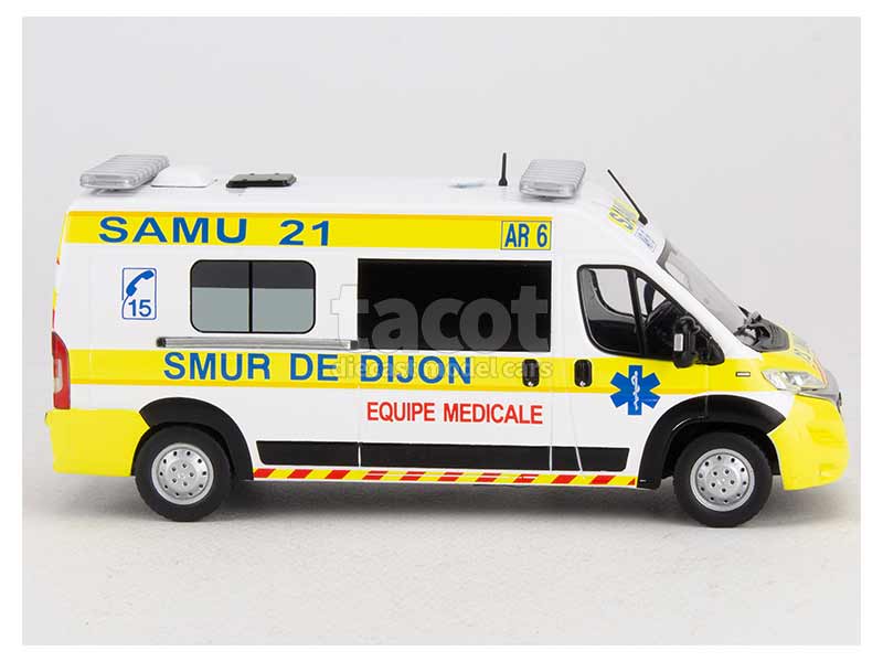 93638 Fiat Ducato Ambulance AR Samu 21