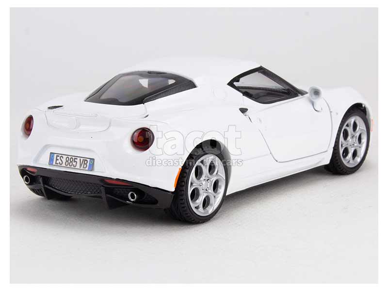 93642 Alfa Romeo 4C 2013