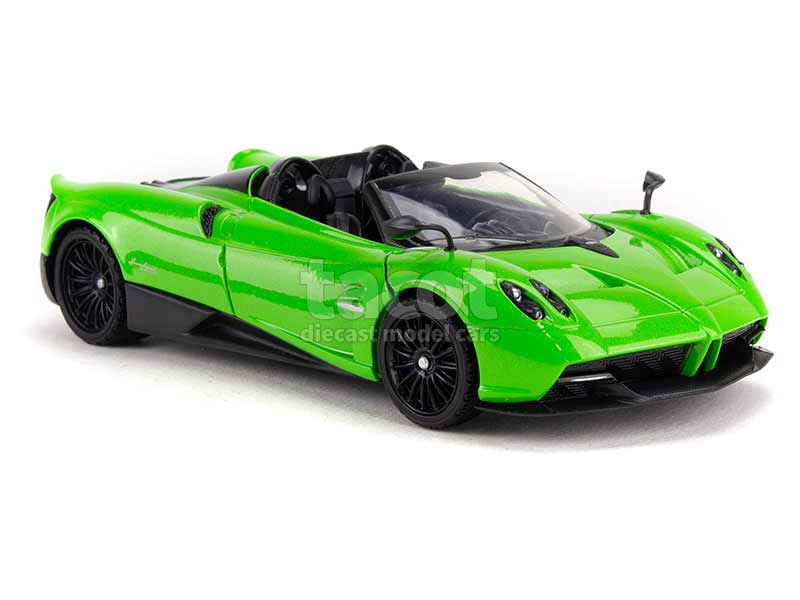 93645 Pagani Huayra Roadster 2017