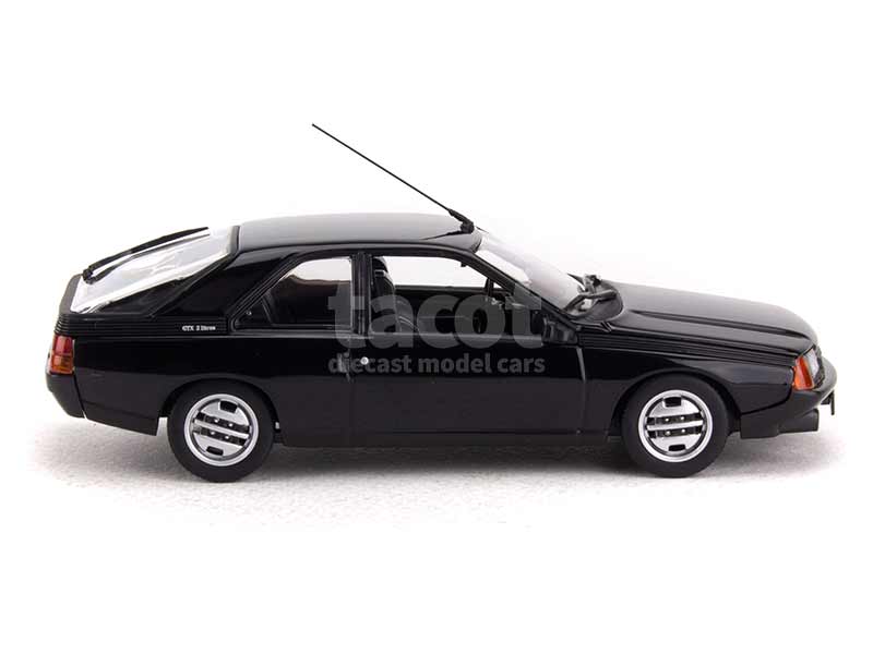 93722 Renault Fuego GTX 1984