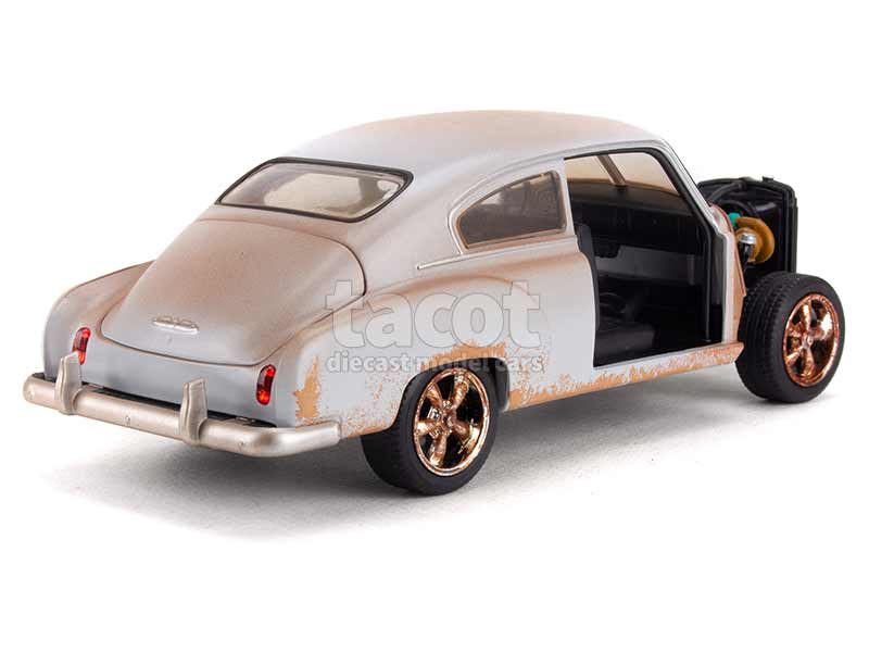 93813 Chevrolet Fleetline Fast & Furious 1949