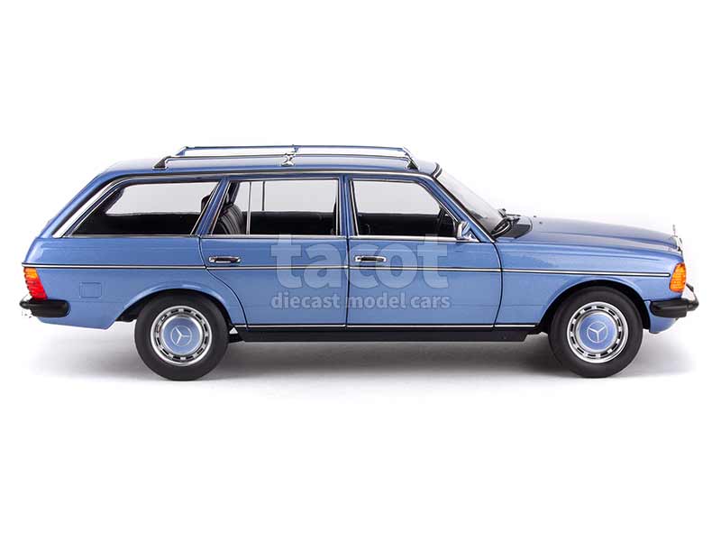 93822 Mercedes 200T/ S123 Break 1980