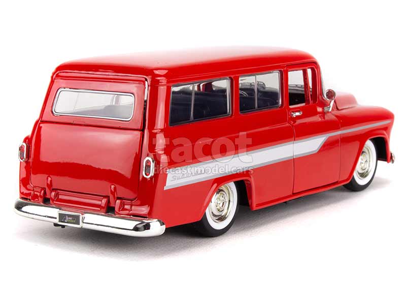 93920 Chevrolet Suburban 1957