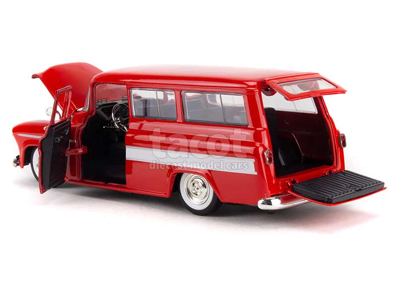 93920 Chevrolet Suburban 1957