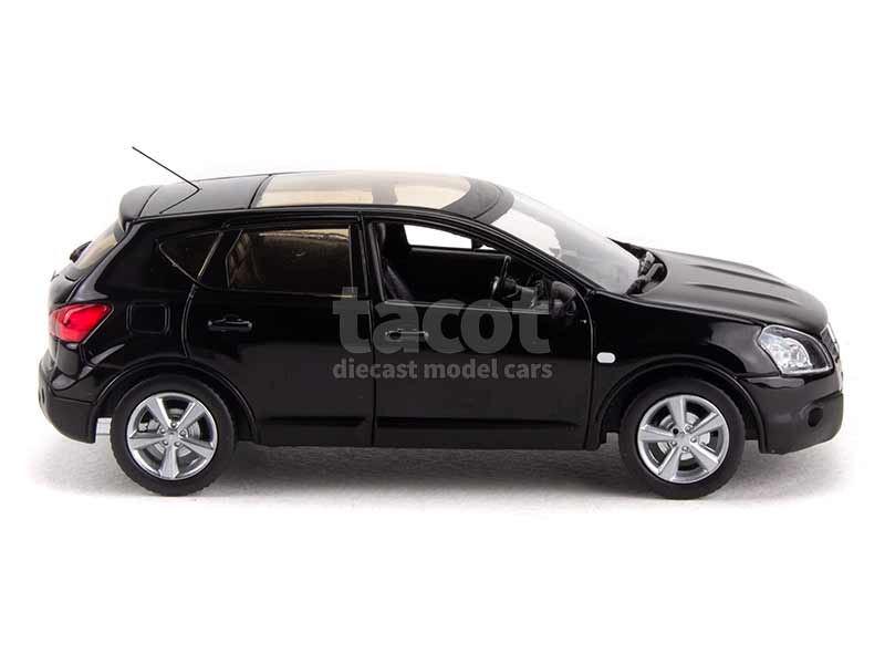 Qashqai miniature store
