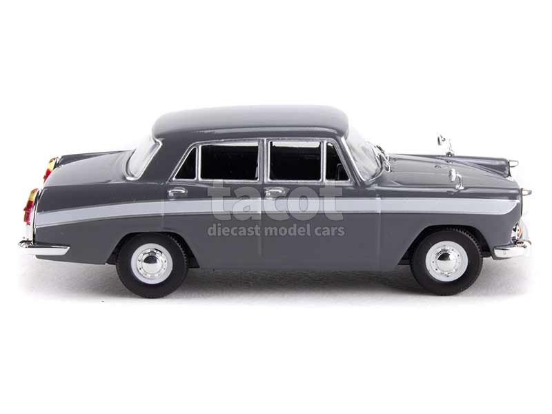 93928 Austin A60 Cambridge