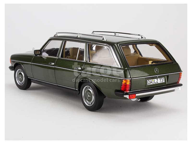 94033 Mercedes 200T/ S123 Break 1982