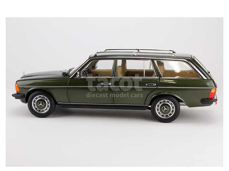 94033 Mercedes 200T/ S123 Break 1982