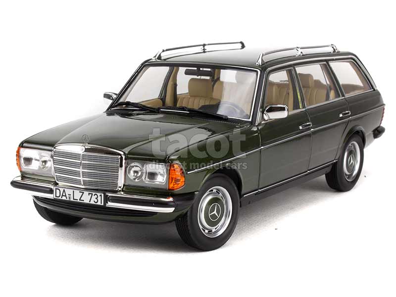94033 Mercedes 200T/ S123 Break 1982