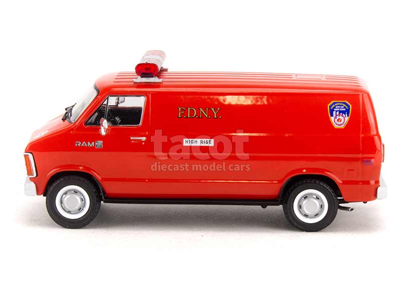 94143 Dodge Ram B250 Van Pompiers 1983