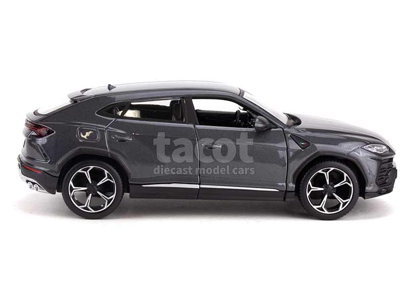 94228 Lamborghini Urus 2018