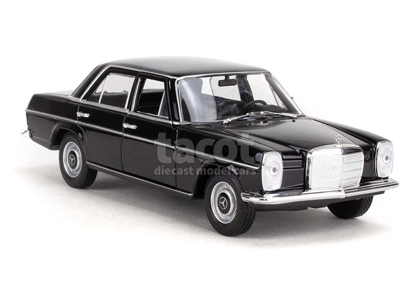 94231 Mercedes 220/ W115 1968