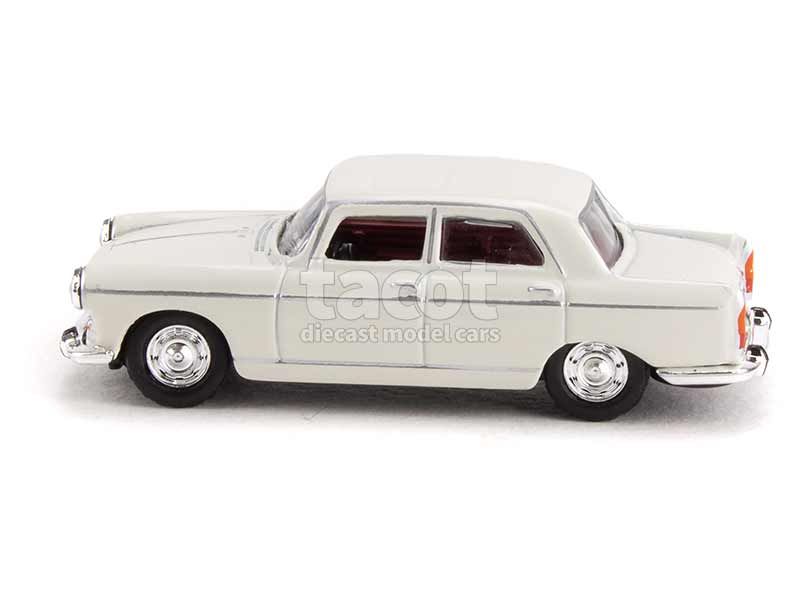 94314 Peugeot 404 1968