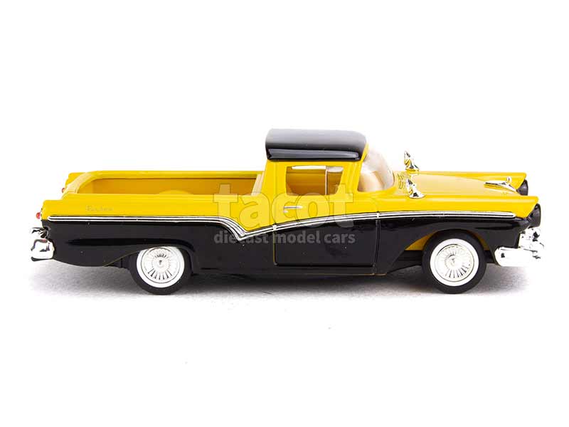 94332 Ford Ranchero Pick-Up 1957