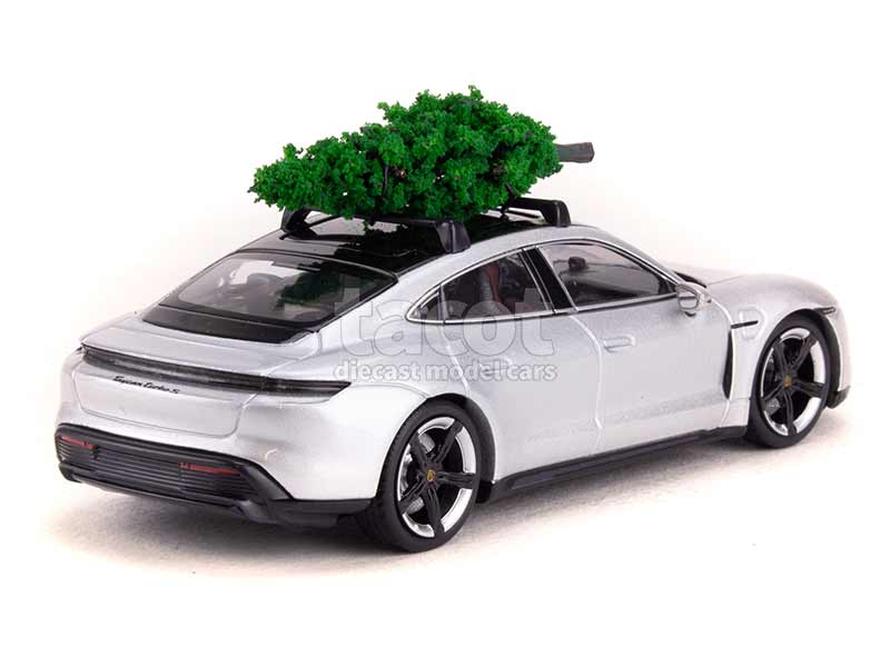 94474 Porsche Taycan Turbo S 2020