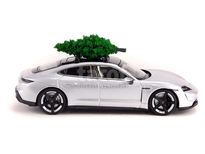 94474 Porsche Taycan Turbo S 2020