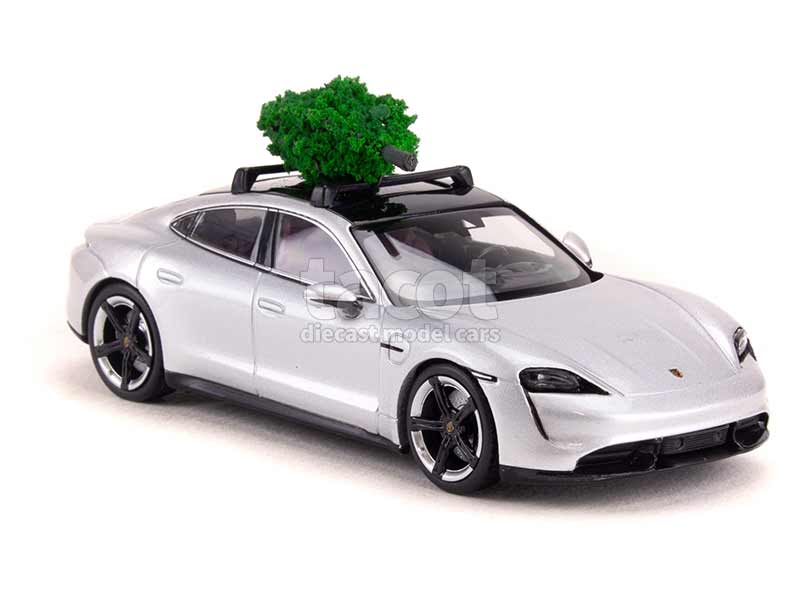 94474 Porsche Taycan Turbo S 2020