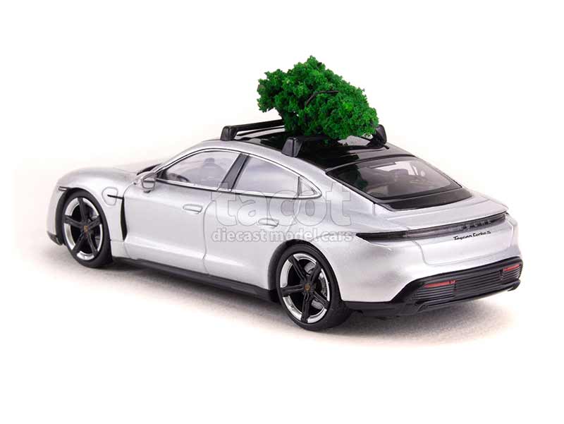 94474 Porsche Taycan Turbo S 2020