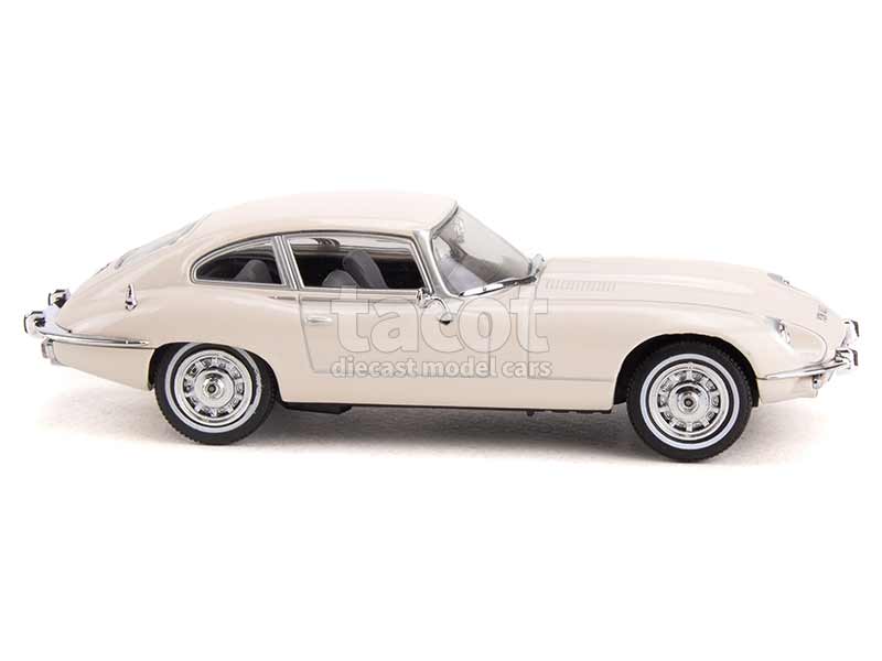 94552 Jaguar Type E Coup&eacute; V12 1972