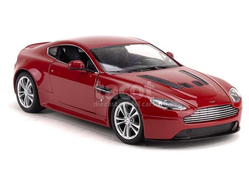 94637 Aston Martin Vantage V12 2010