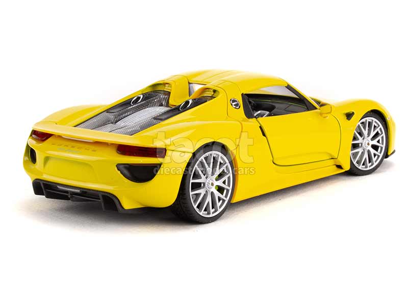 94647 Porsche 918 Spyder 2013