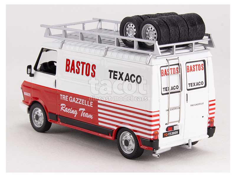 94702 Fiat 242 Assistance Rally 