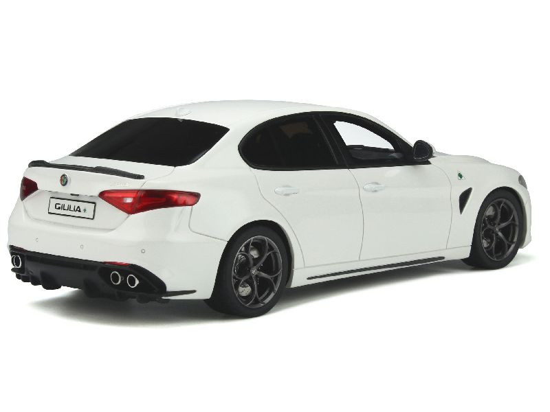 94873 Alfa Romeo Giulia Quadrifoglio 2017