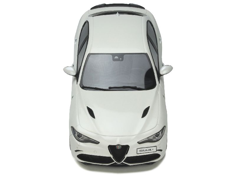 94873 Alfa Romeo Giulia Quadrifoglio 2017