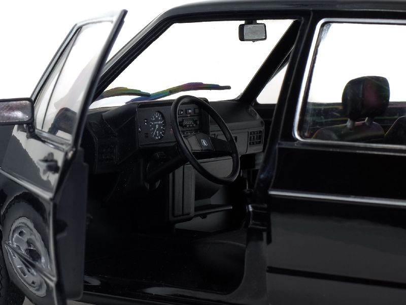 94926 Volkswagen Golf I L 5 Doors 1974