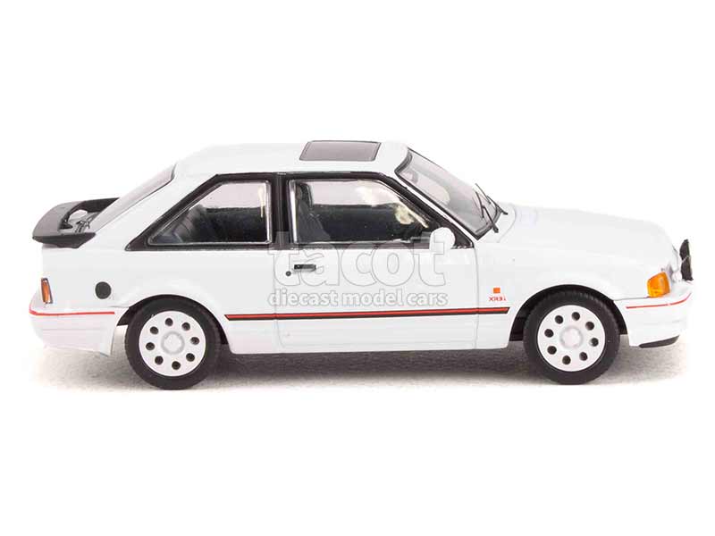 Ford Escort MKIV XR3i 1986 Noire, Miniature 1/43 Corgi Vanguards