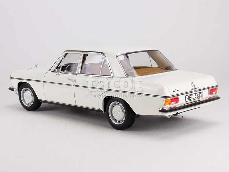 95144 Mercedes 200/ W115 1968