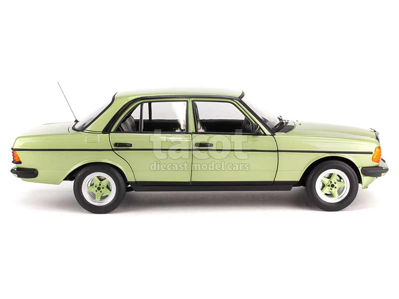 95317 Mercedes 200 AMG/ W123 1984
