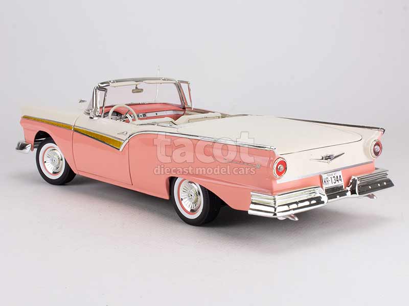95441 Ford Fairlane 500 Skyliner 1957