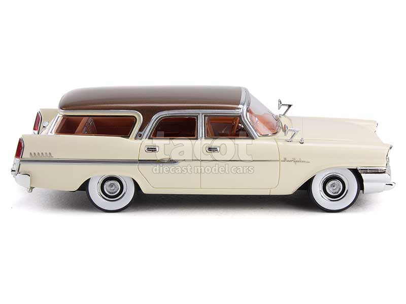95599 Chrysler New Yorker Town & Country Wagon 1958