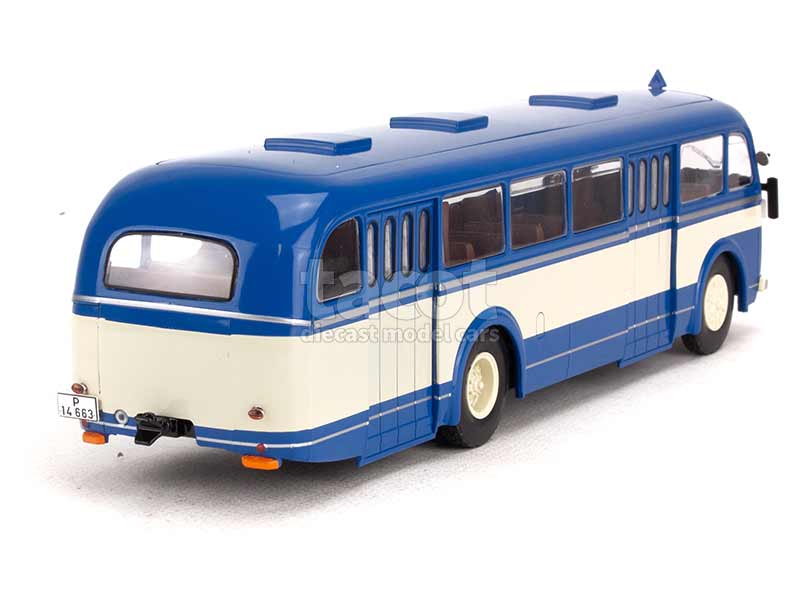 95695 Skoda 706 RO Bus 1947