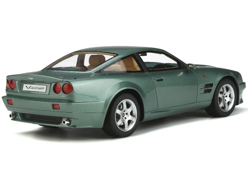 95711 Aston Martin V8 Vantage 1992