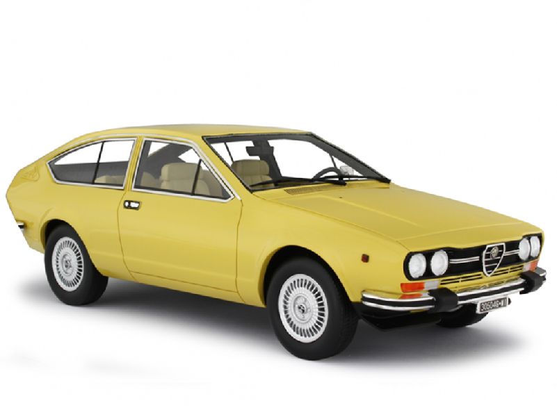 95755 Alfa Romeo Alfetta GTV 2000 1976