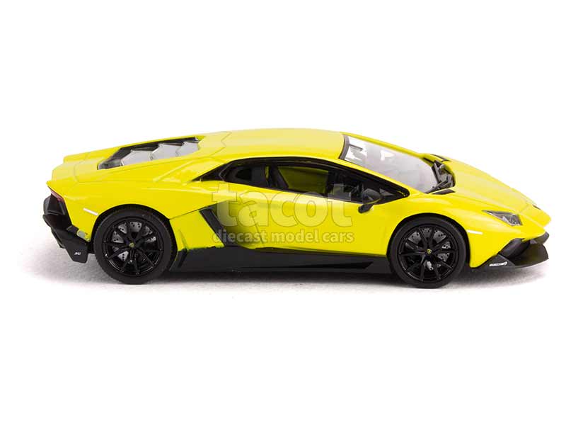 95769 Lamborghini Aventador LP 720-4 2013