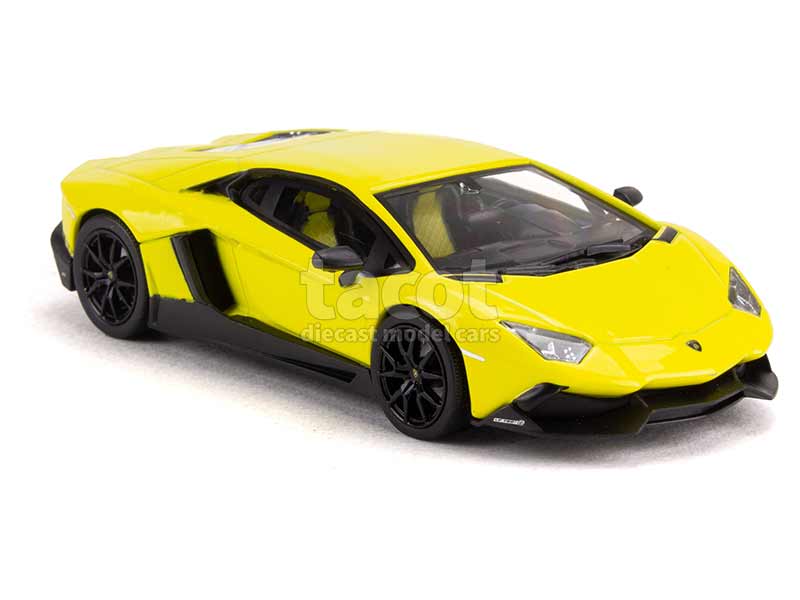 95769 Lamborghini Aventador LP 720-4 2013