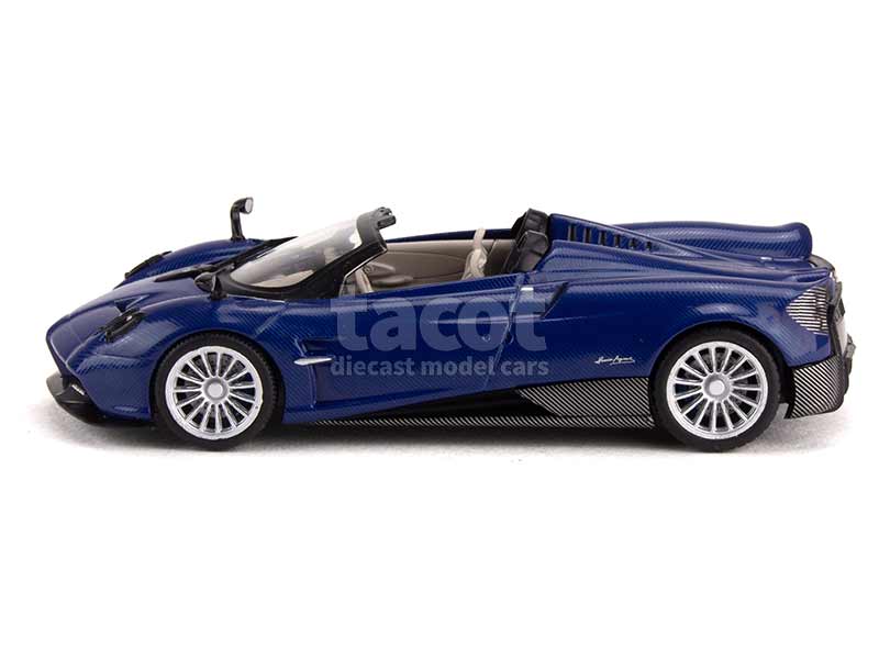 95776 Pagani Huayra Roadster 2017