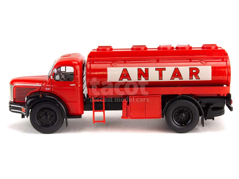 95838 Berliet GLR8 a Citerne 1954