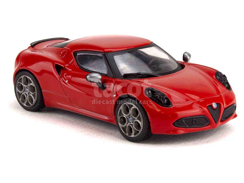 95882 Alfa Romeo 4C 2013