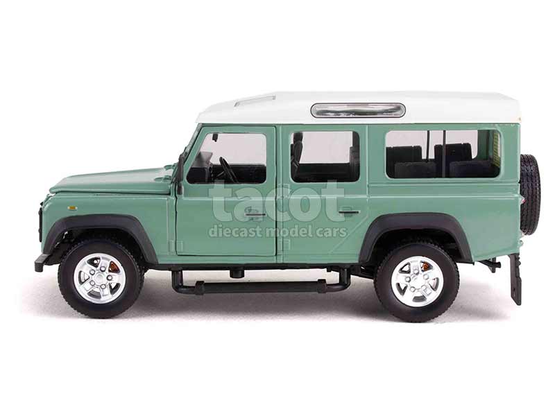 95909 Land Rover Defender 110