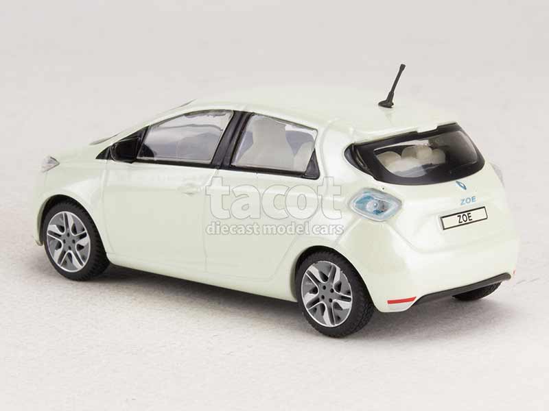 Norev 3 inch Renault Mégane IV nieuw in Norev showroom doosj
