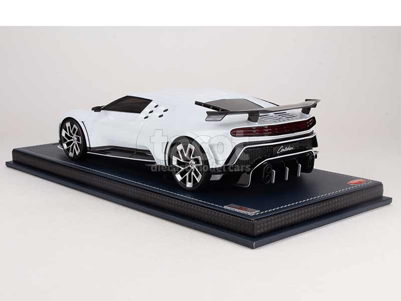 96082 Bugatti Centodieci 2021