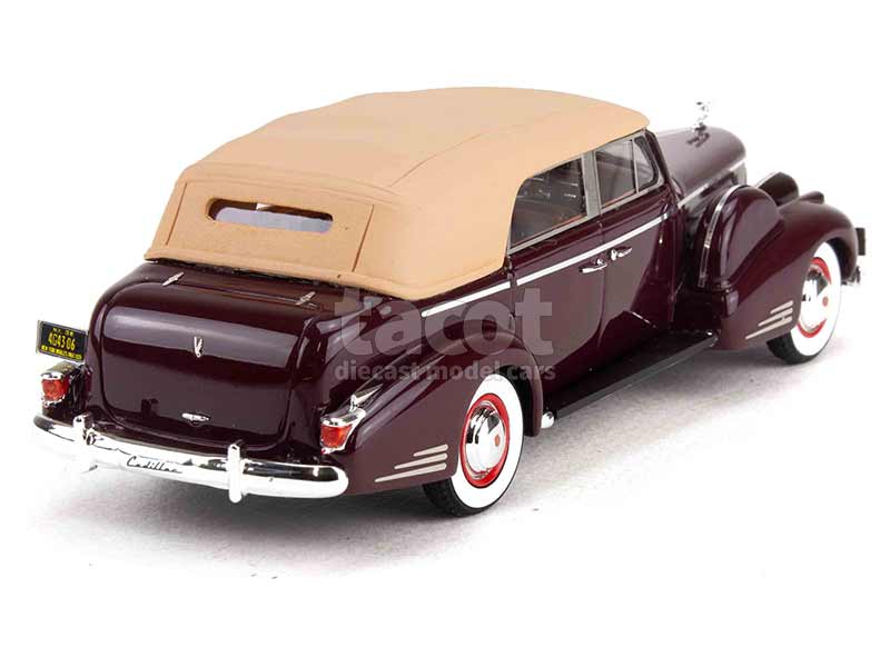96133 Cadillac Series 90 Cabriolet Sedan V16 1938